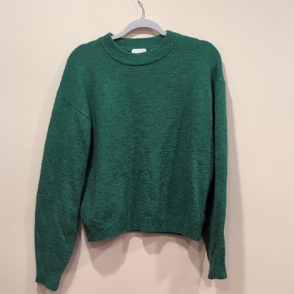 H&M Forest Green Crew Neck Sweater